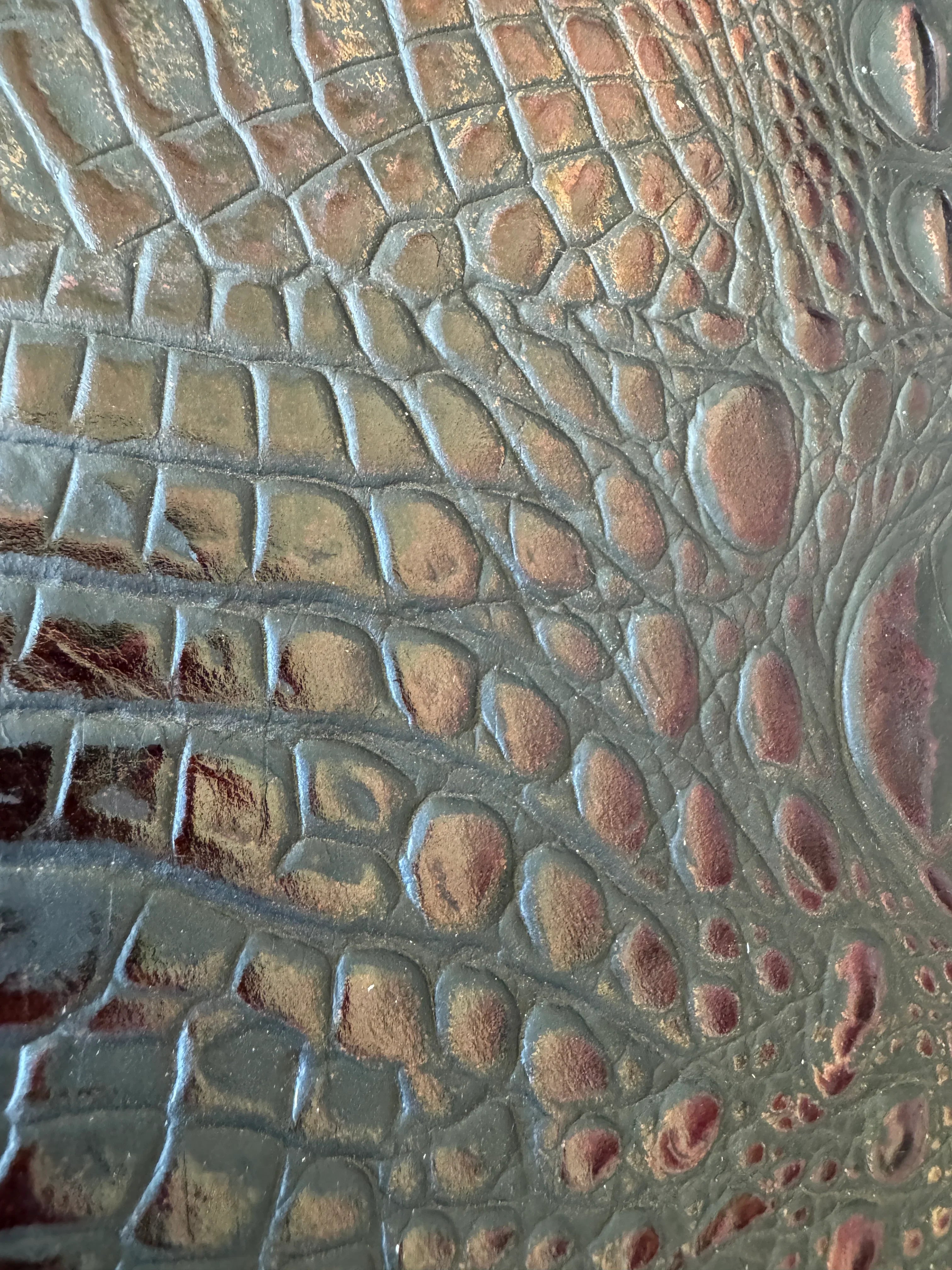Croc embossed leather with glittery tones - Your Western Decor