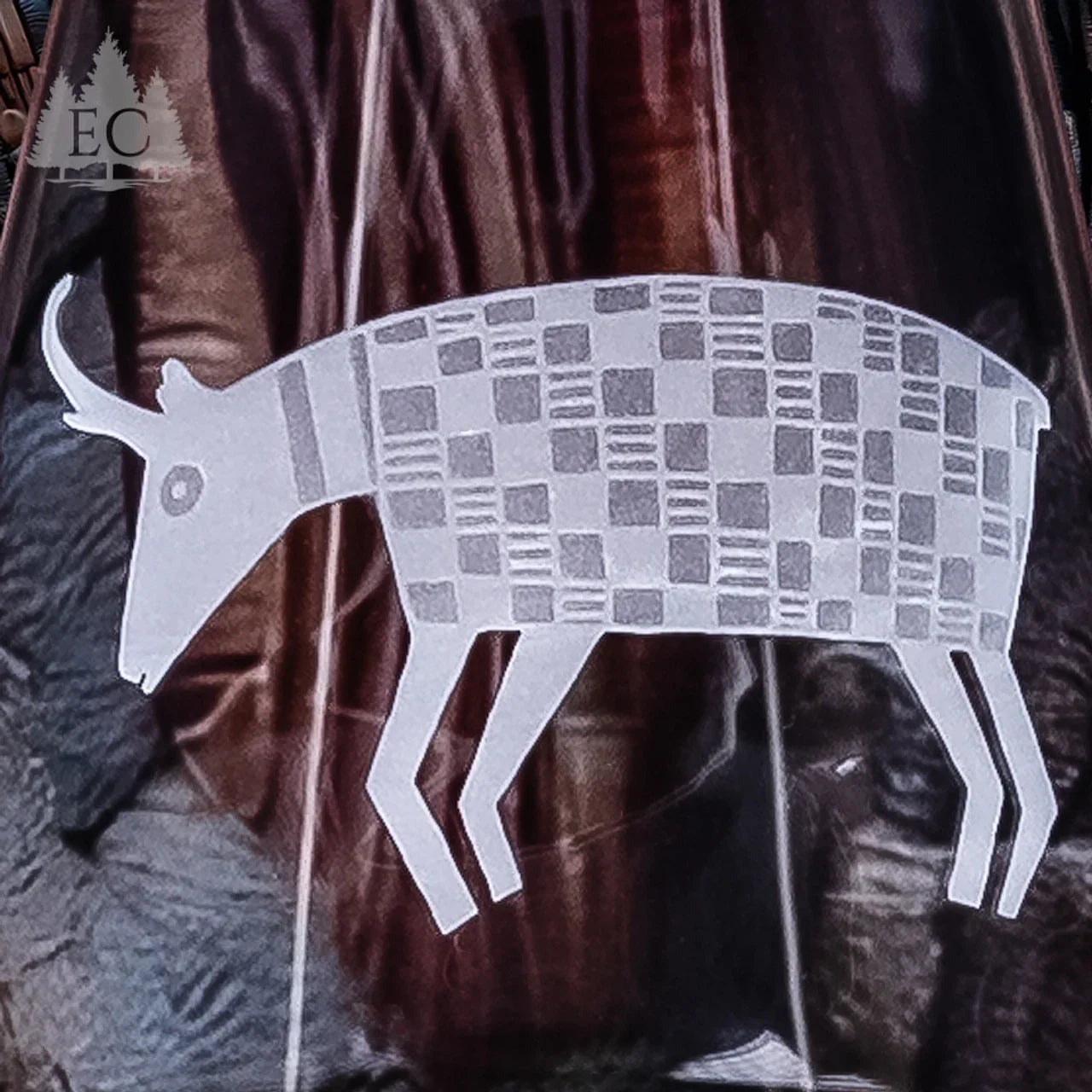 Desert Guardians Sand Carved Crystal Stemmed Wine Glass with antelope detail - Your Western Decor