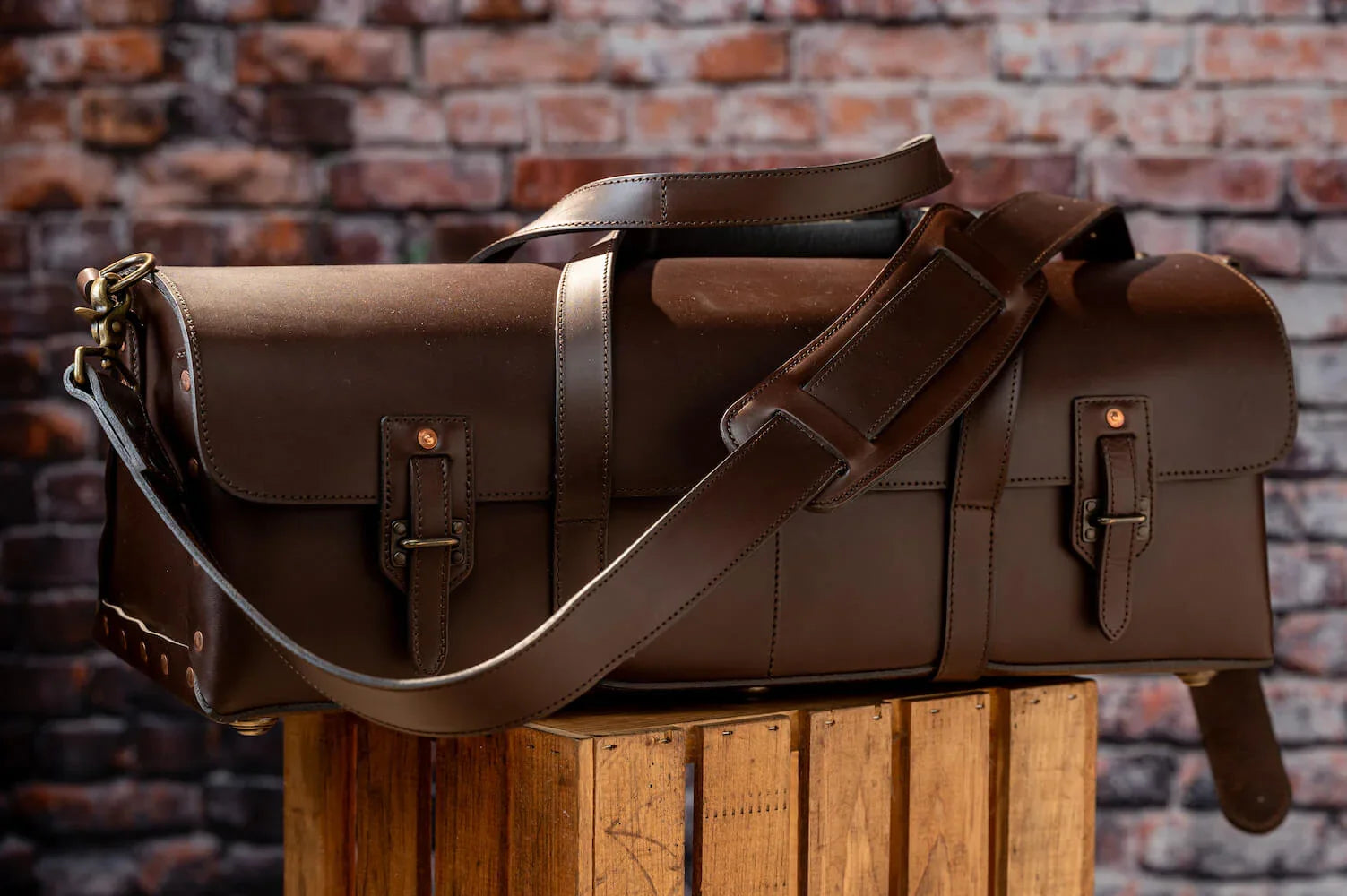 Luxury Handmade Dark Brown Leather Tradesman Bag - Your Western Decor