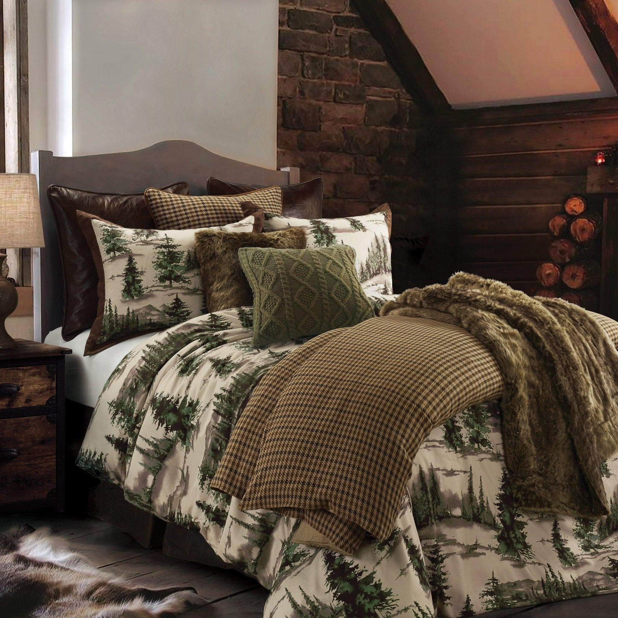 Joshua Comforter Set with matching pillows and blanet from HiEnd Accents