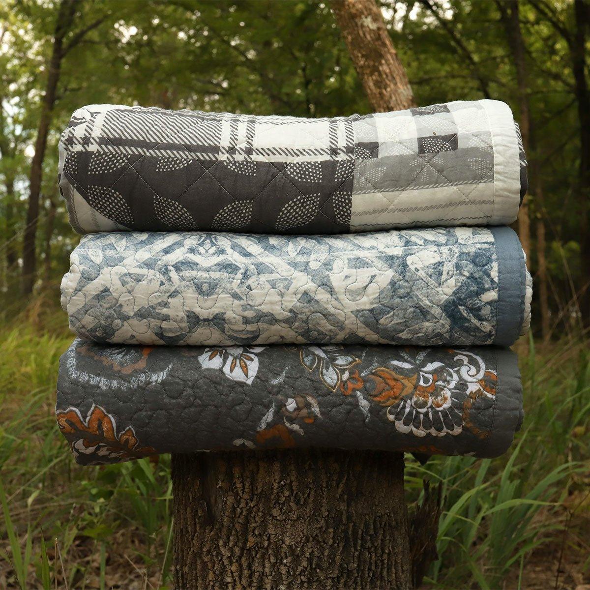 Reversible quilts - Your Western Decor