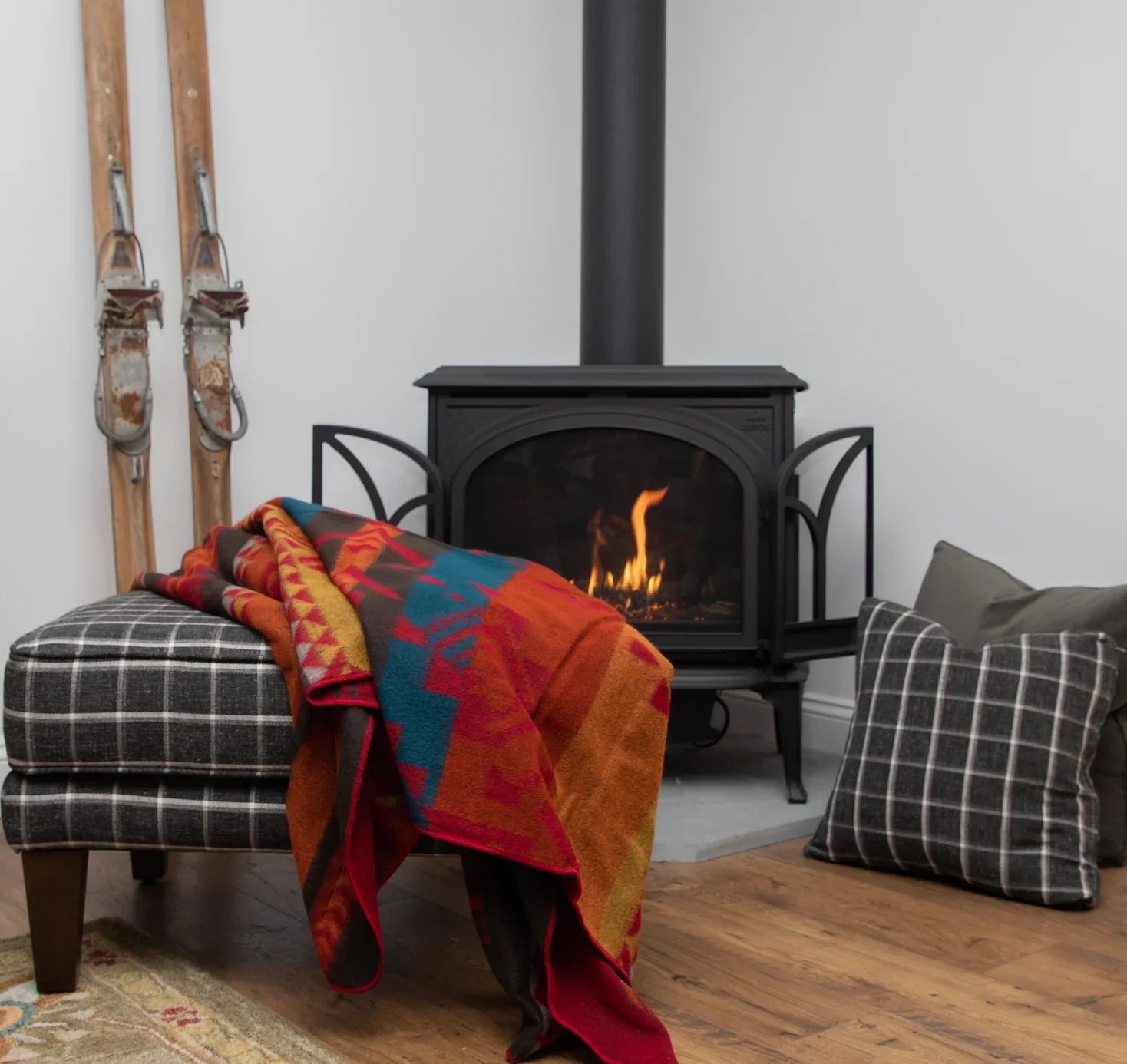 Corazon Wildfire Southwestern Queen Blanket in red and patterns - Your Western Decor