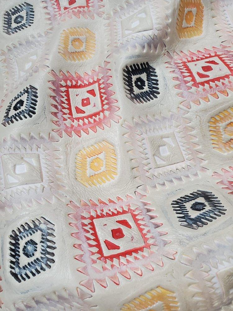 Any ideas how to hide sockets? : r/HomeDecorating - Reddit