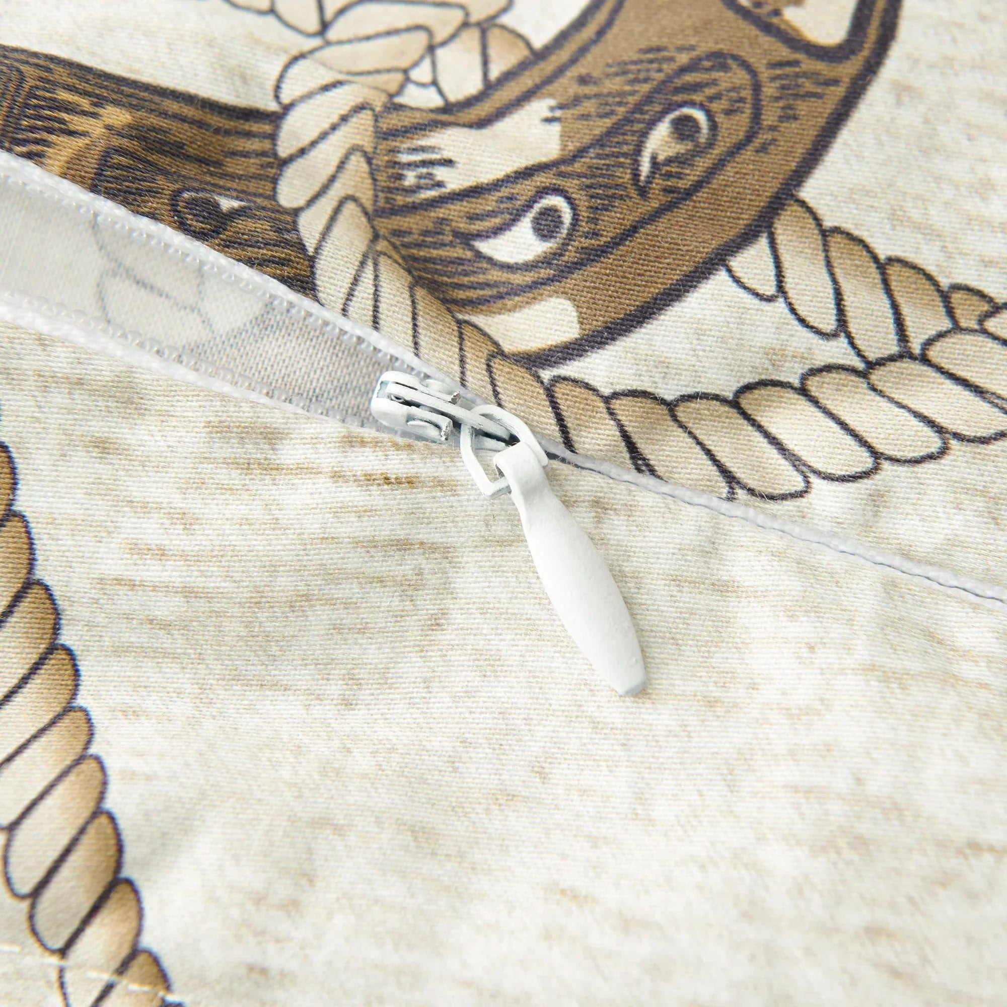 Rope and horseshoe euro sham hidden zipper closure detail - Your Western Decor