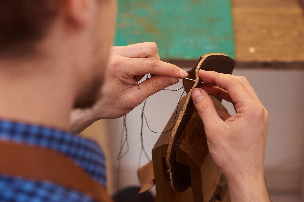 Hand sewn leather chair - Your Western Decor