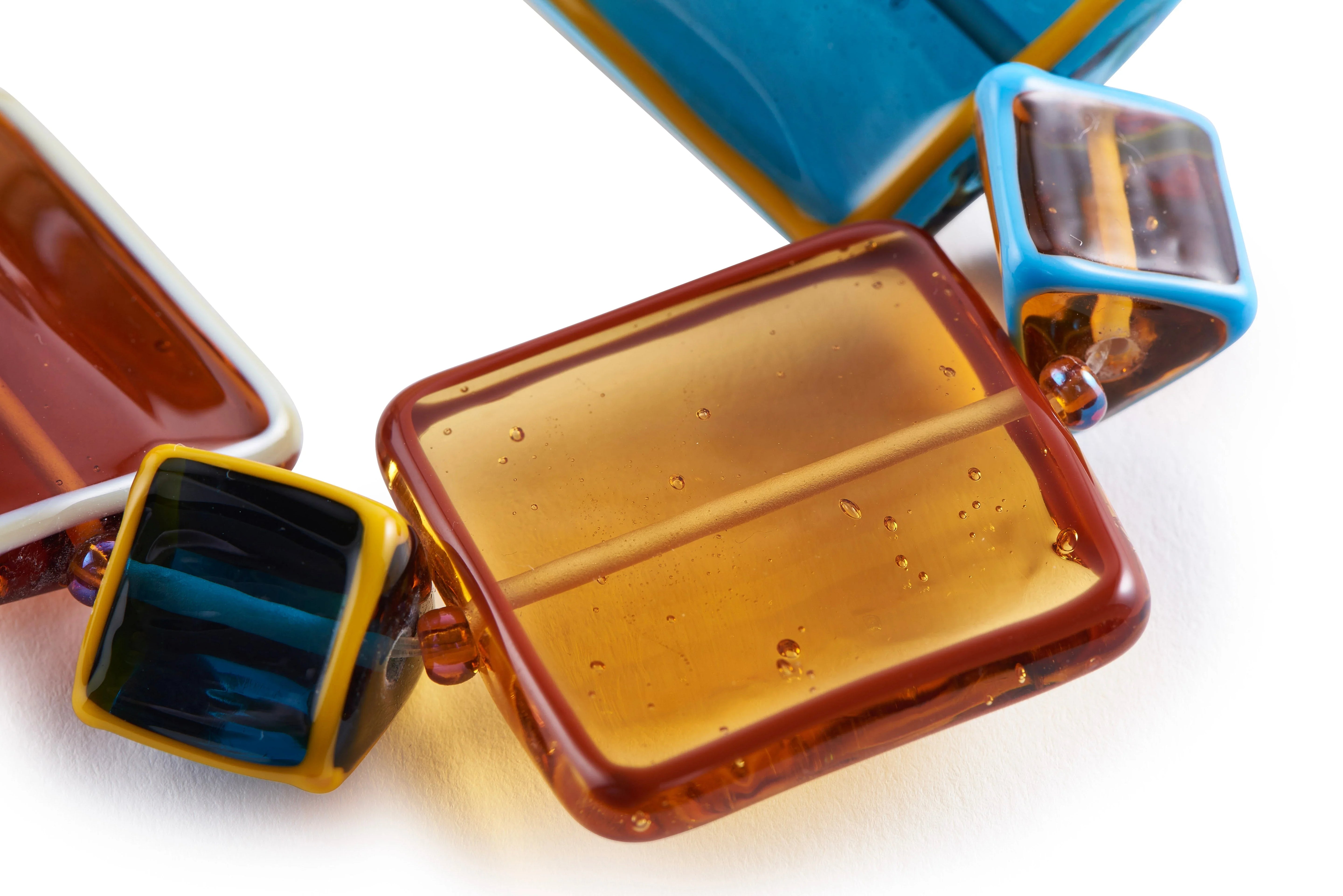 Glass bracelet detail - Your Western Decor