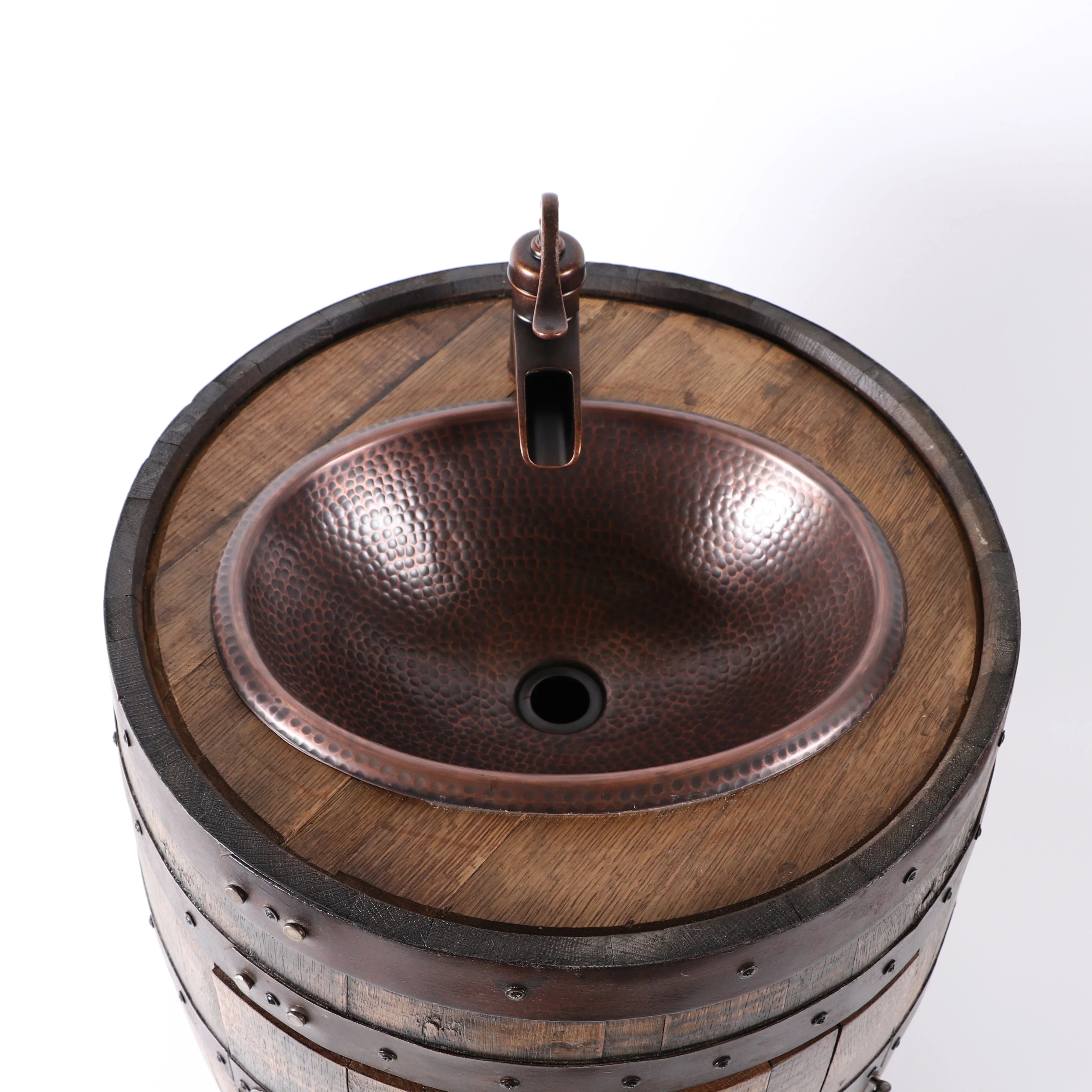 Hammered copper sink and faucet detail - Your Western Decor