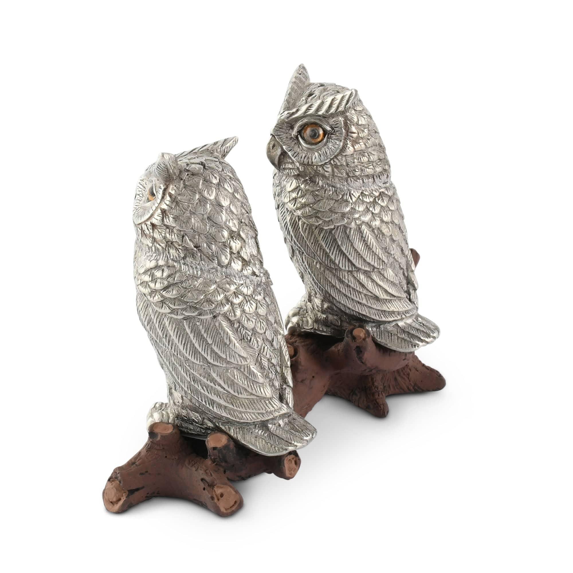 Pewter owl salt and pepper shakers perched on a log - Your Western Decor