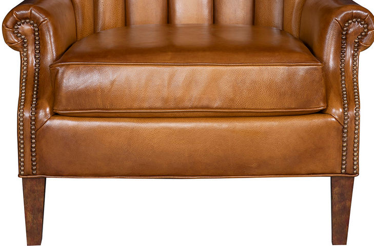 Front detail of sauvave bark leather chair