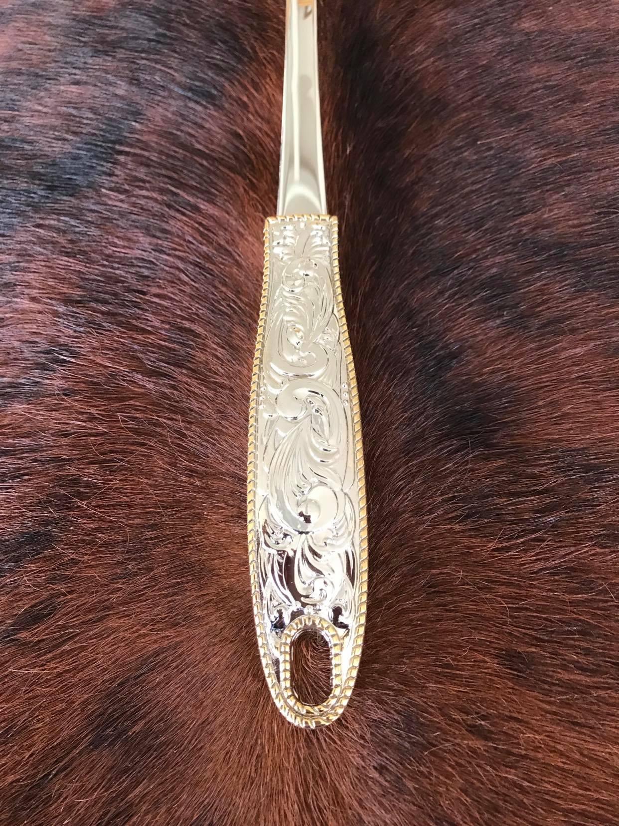 Silver buckle western utensils handle detail - Your Western Decor