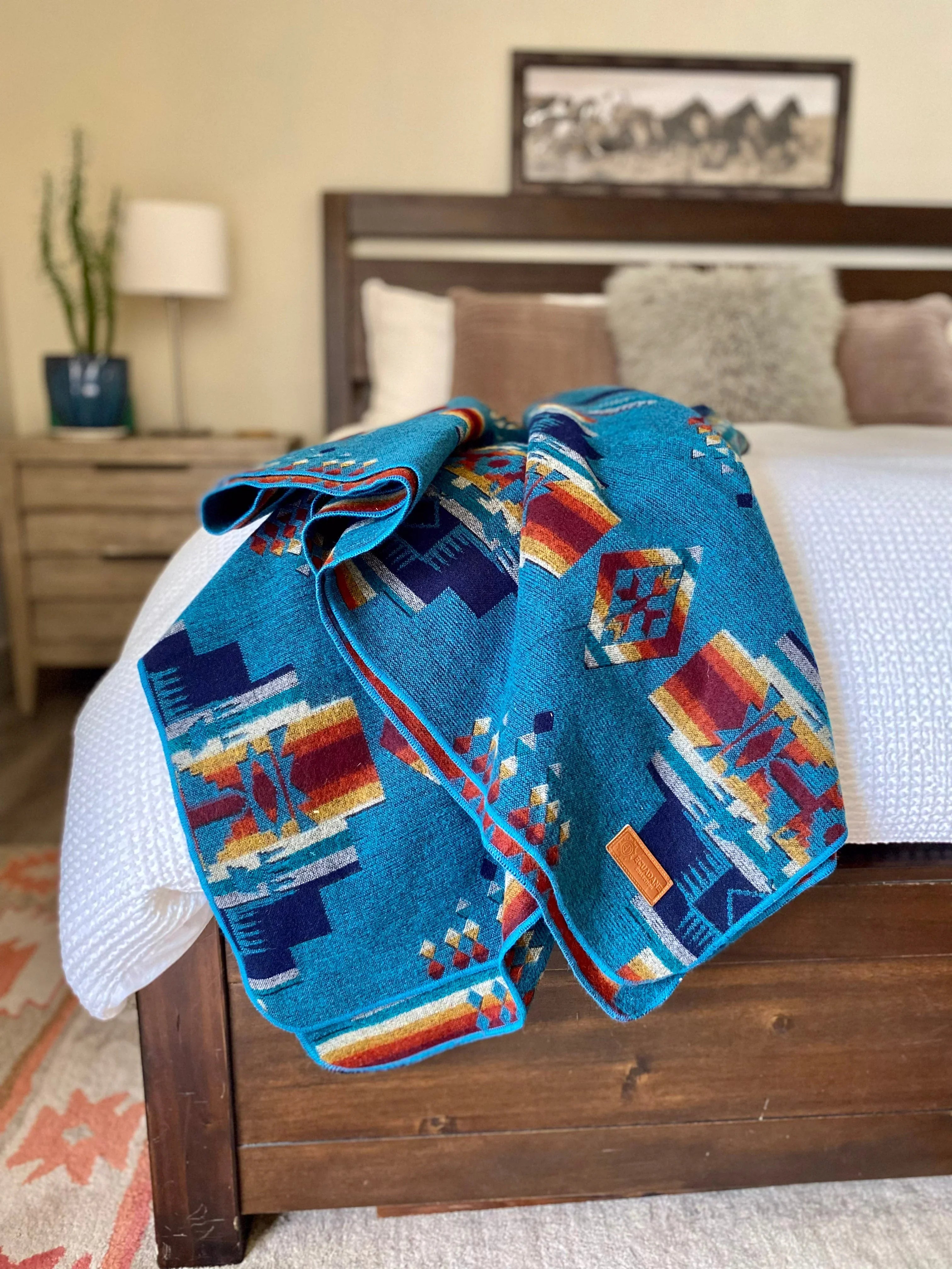 Andes Ocean - Artisan-Made Southwestern Queen-Size Blanket - Your Western Decor