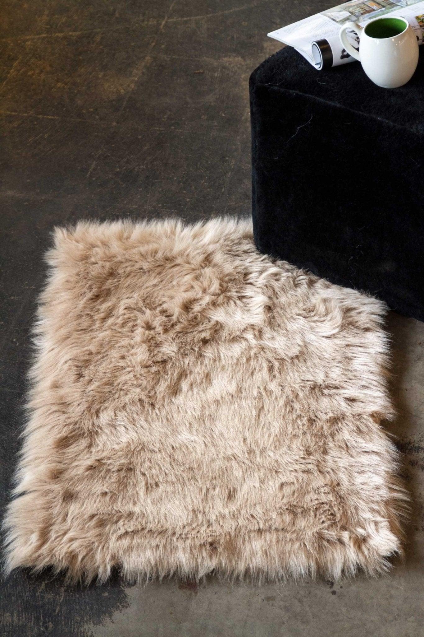 Tan Faux Fur Accent Rug 2'x3' - Your Western Decor