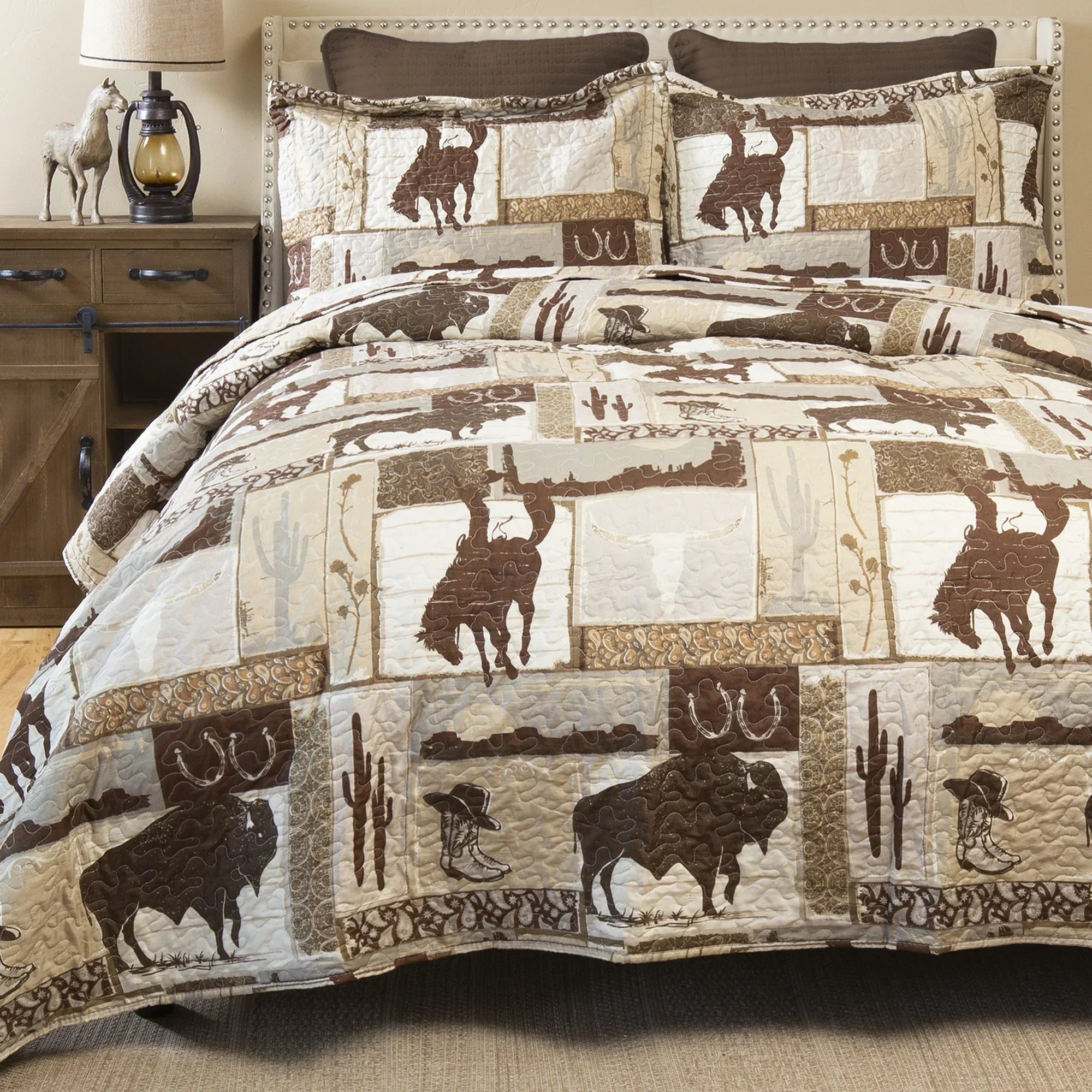 Vintage west quilt set with broncs, buffalo, western motifs