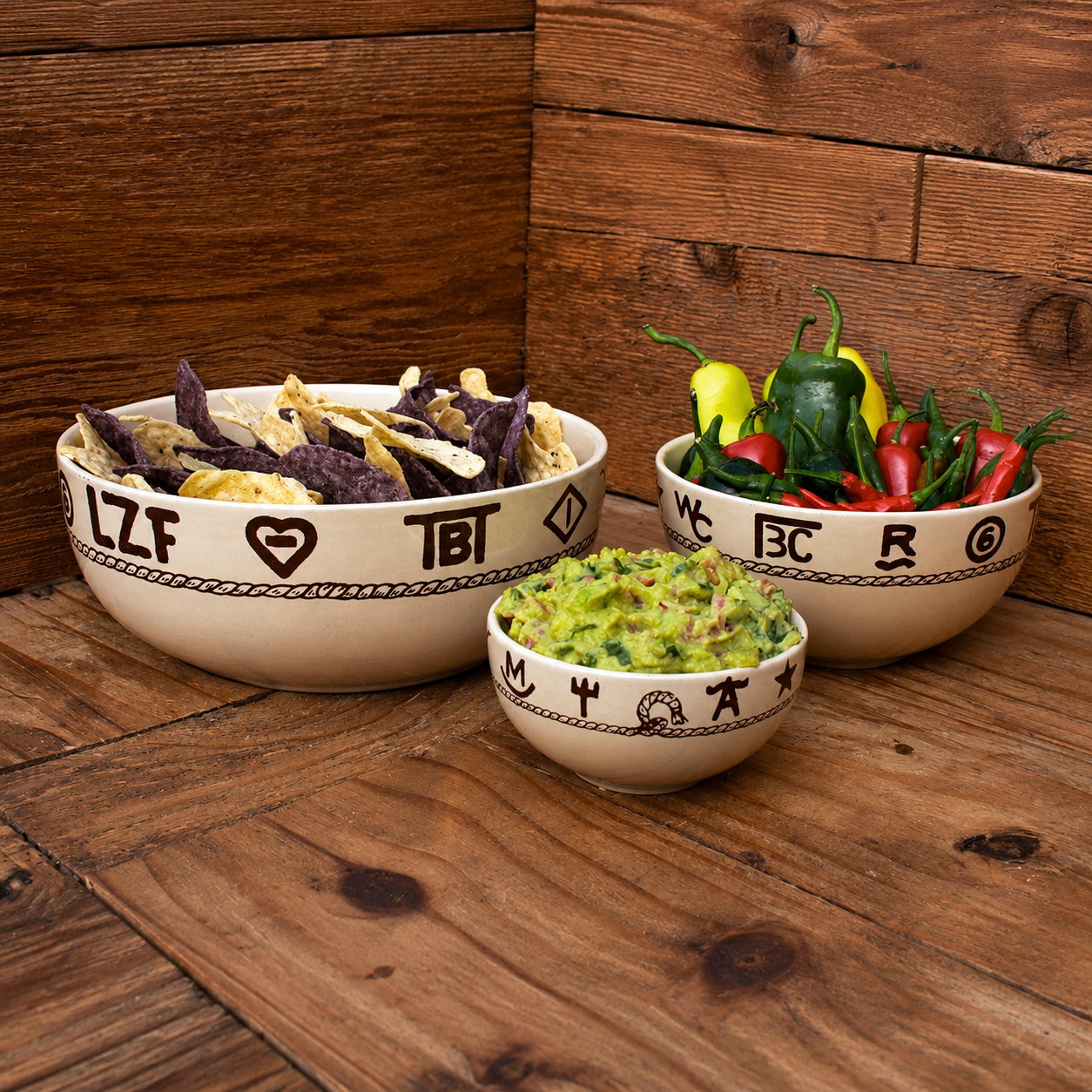 3-pc set of western ceramic bowls in beige with dark brown rope and ranch brands imagery