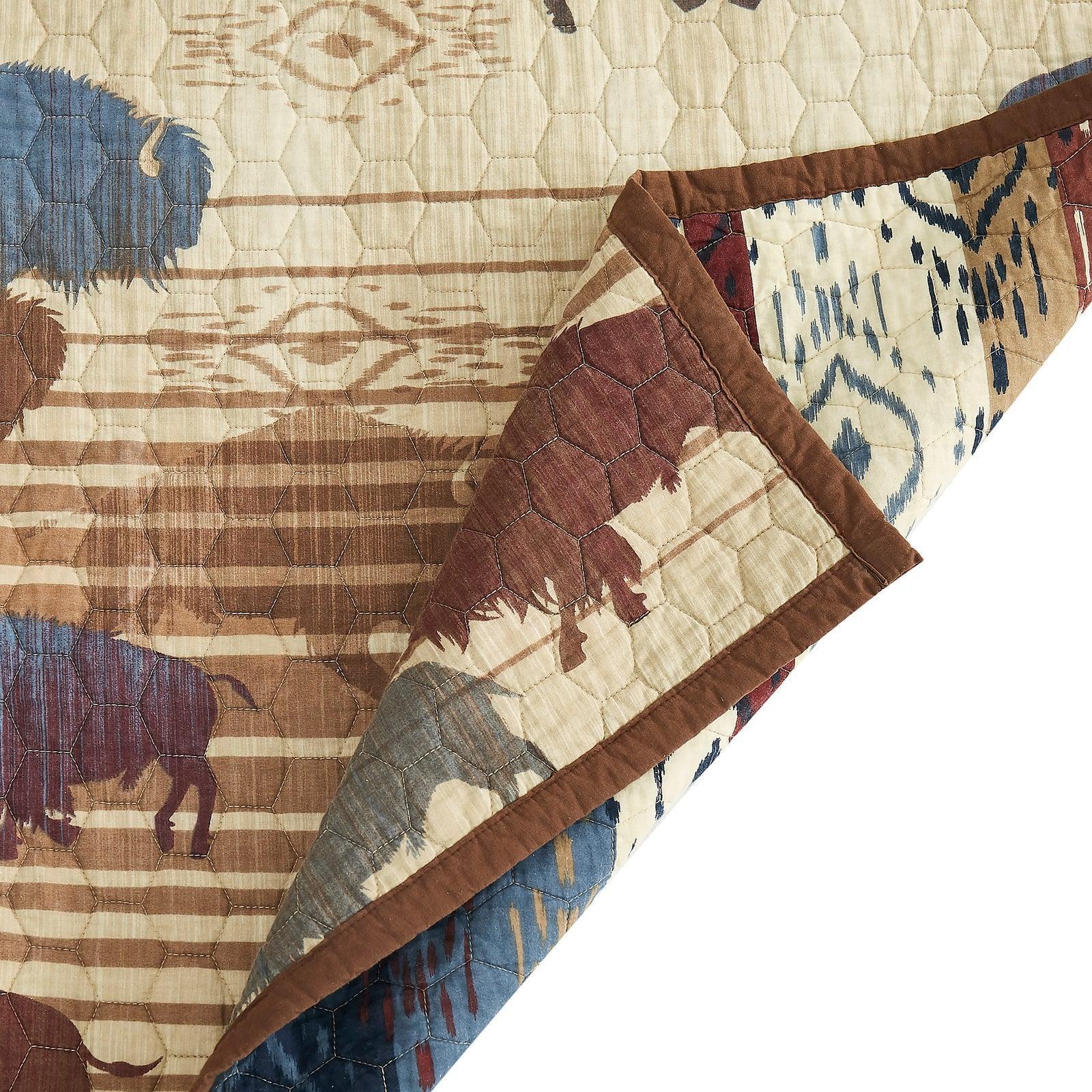Roam Free Reversible Quilt Set | Your Western Decor
