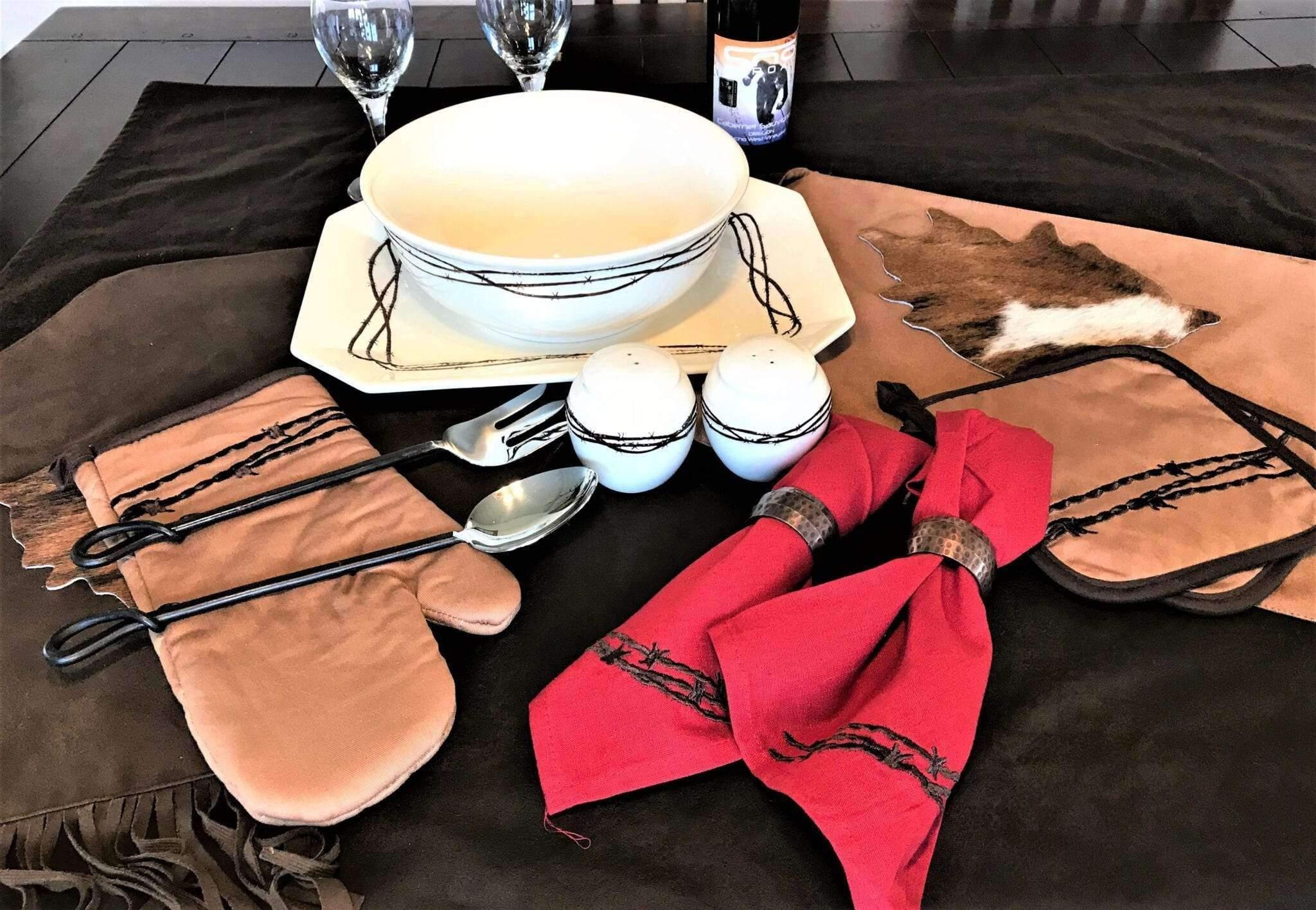 Barbed Wire Pot Holders & Oven Mitt - Your Western Decor, LLC