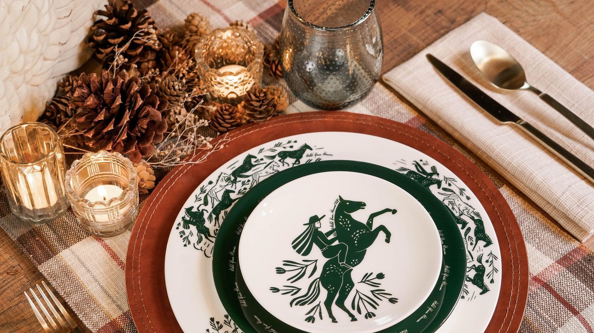 Green and white Hold Your Horses Plate Set made of porcelain - Your Western Decor