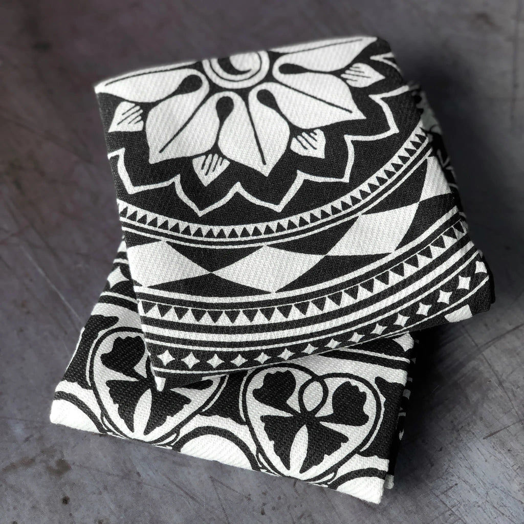 Black and white pattern cotton kitchen towels. Made in the USA. Your Western Decor
