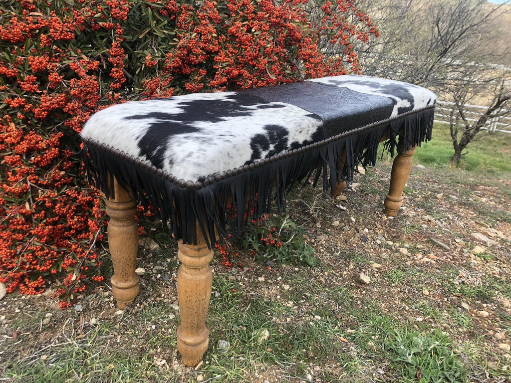 Ranch House Resting Bench - Black & White - Your Western Decor, LLC