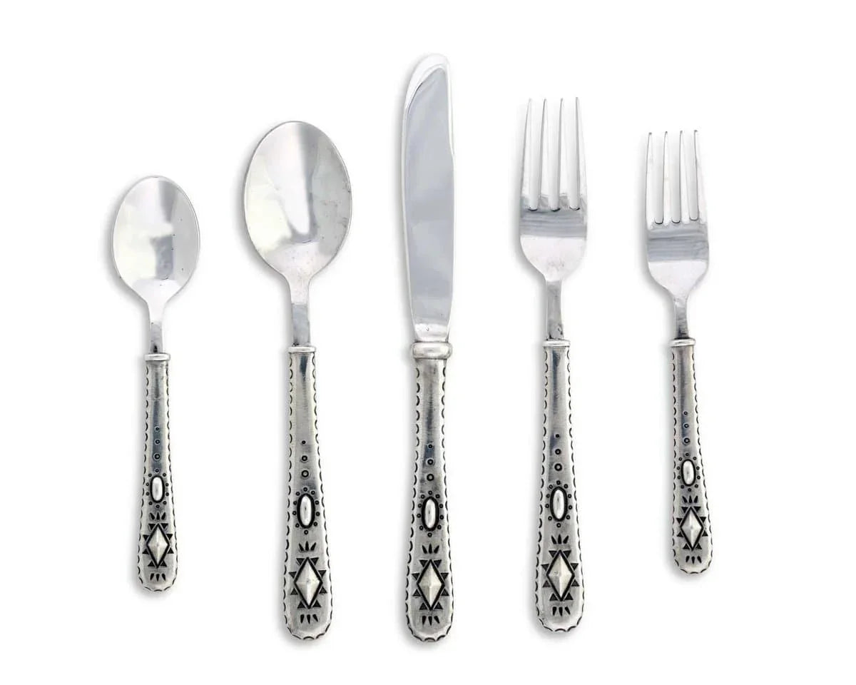concho western inspired flatware set. 5 piece set. Your Western Decor