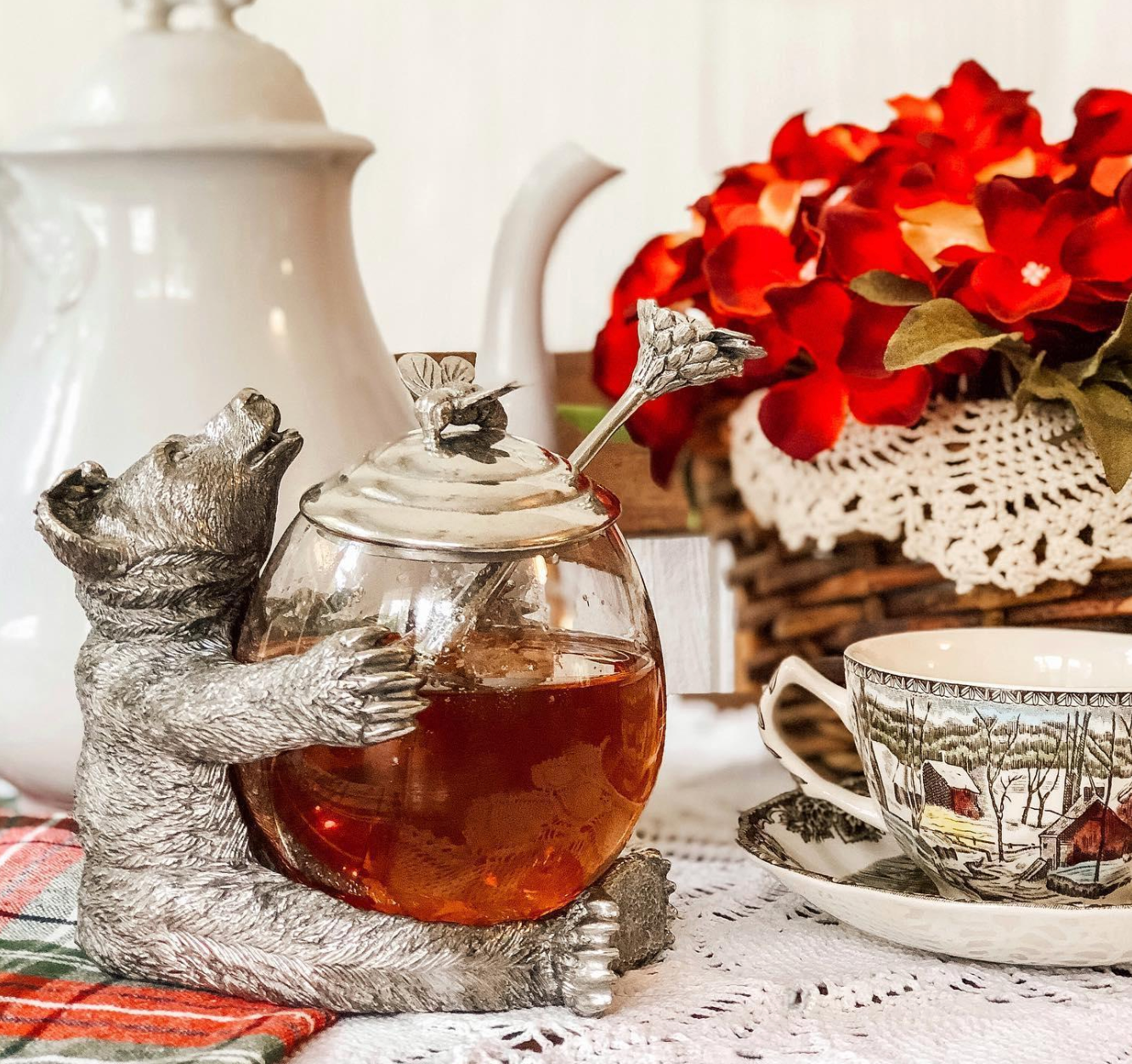 Gift Ideas for the Person Who Has Everything: Try Pewter