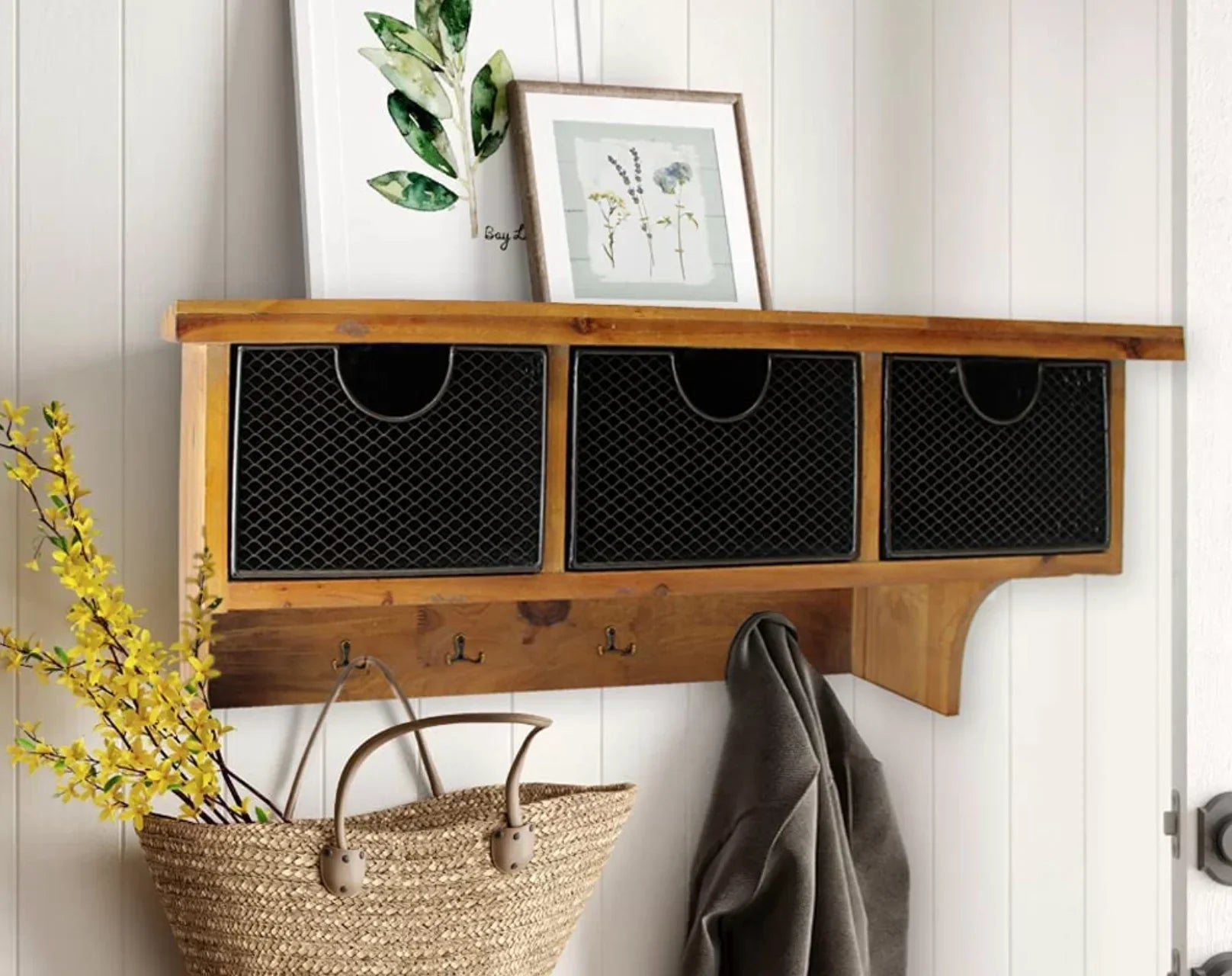 How to Choose the Right Furniture for a Mud Room