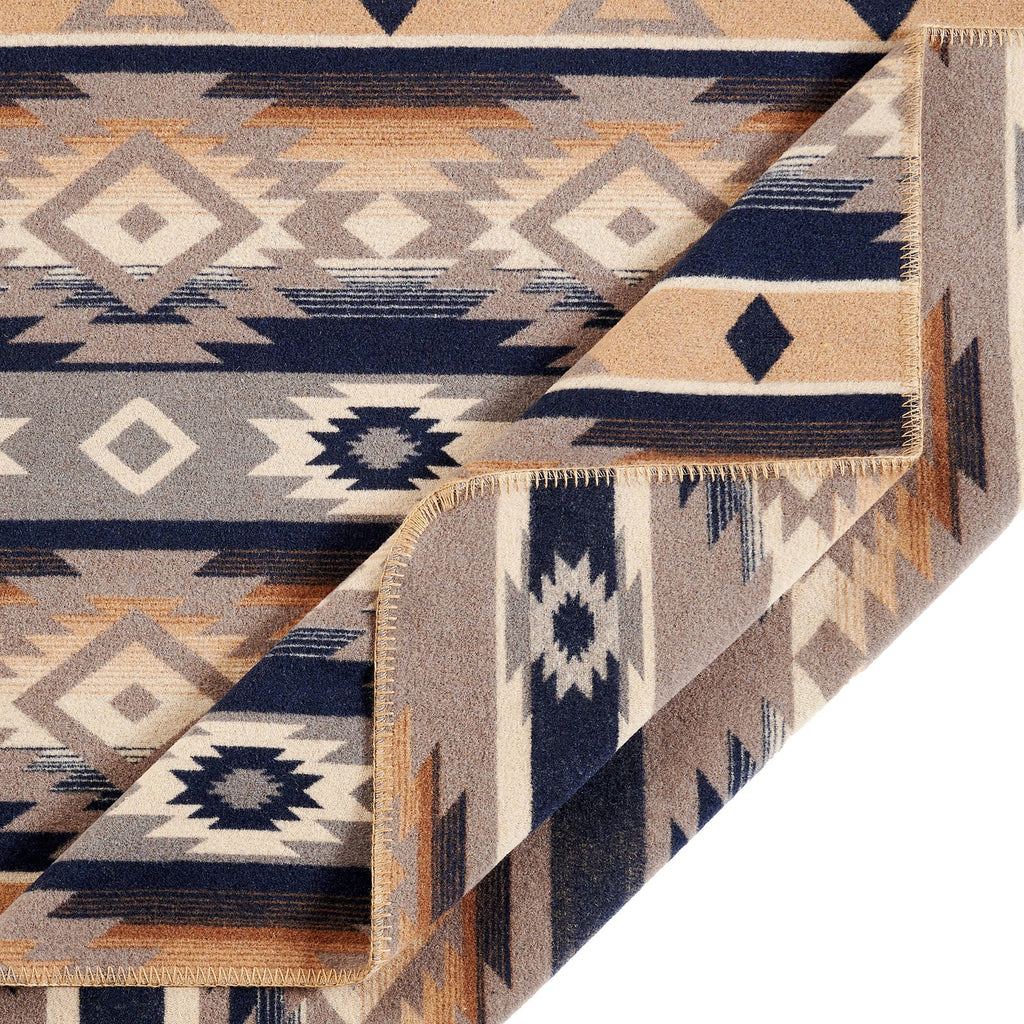 Cascada Desert Wool Blend Blanket Detail - Your Western Decor