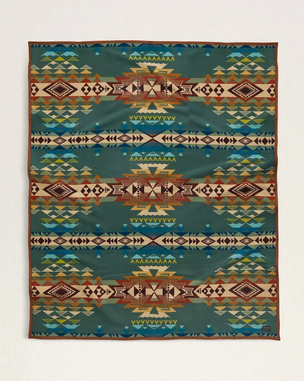 Pendleton Highland Peak Blanket - Thumbnail 4