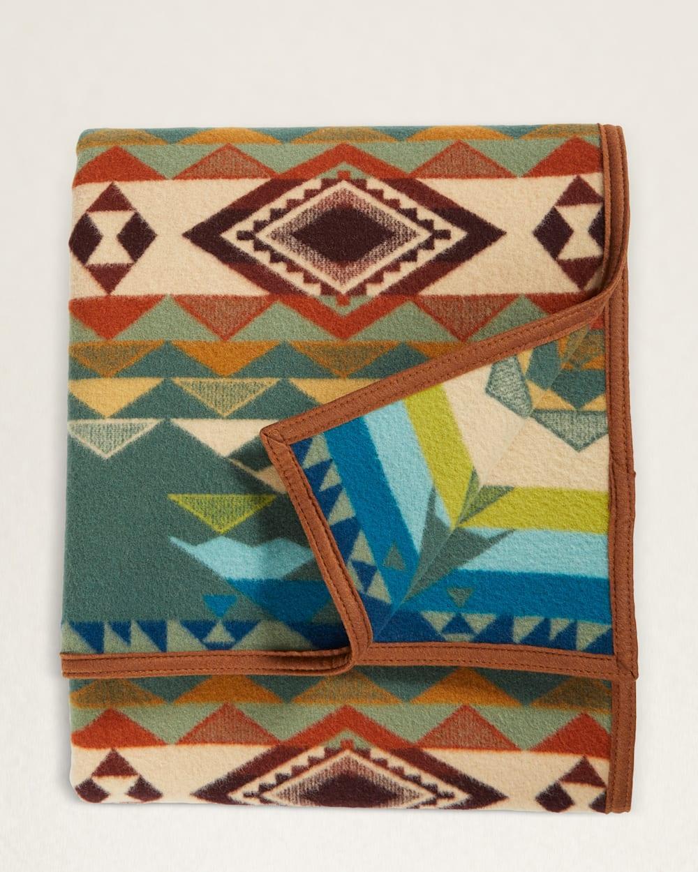 Highland Peak Twin Blanket | Pendleton Woolen Mills | Your Western