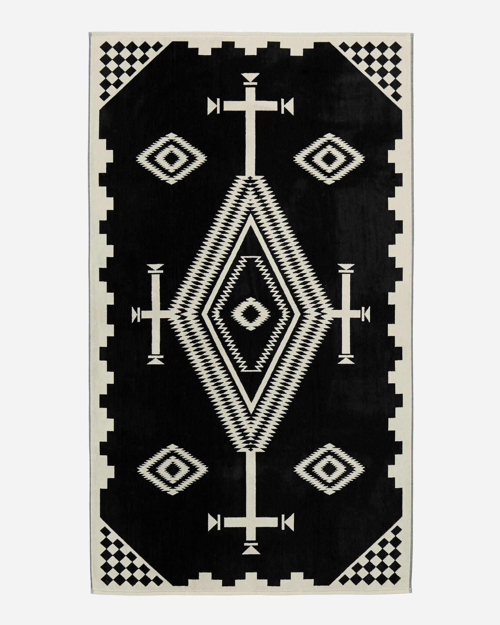 Black and white Los Ojos Pendleton Spa Towel - Your Western Decor