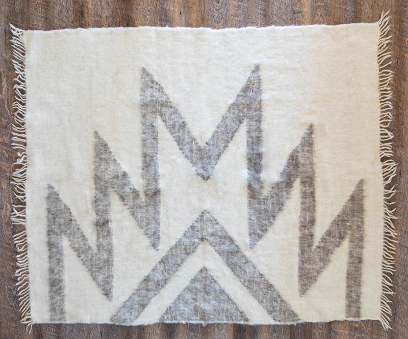 Maguey Handwoven Wool Blanket - Your Western Decor