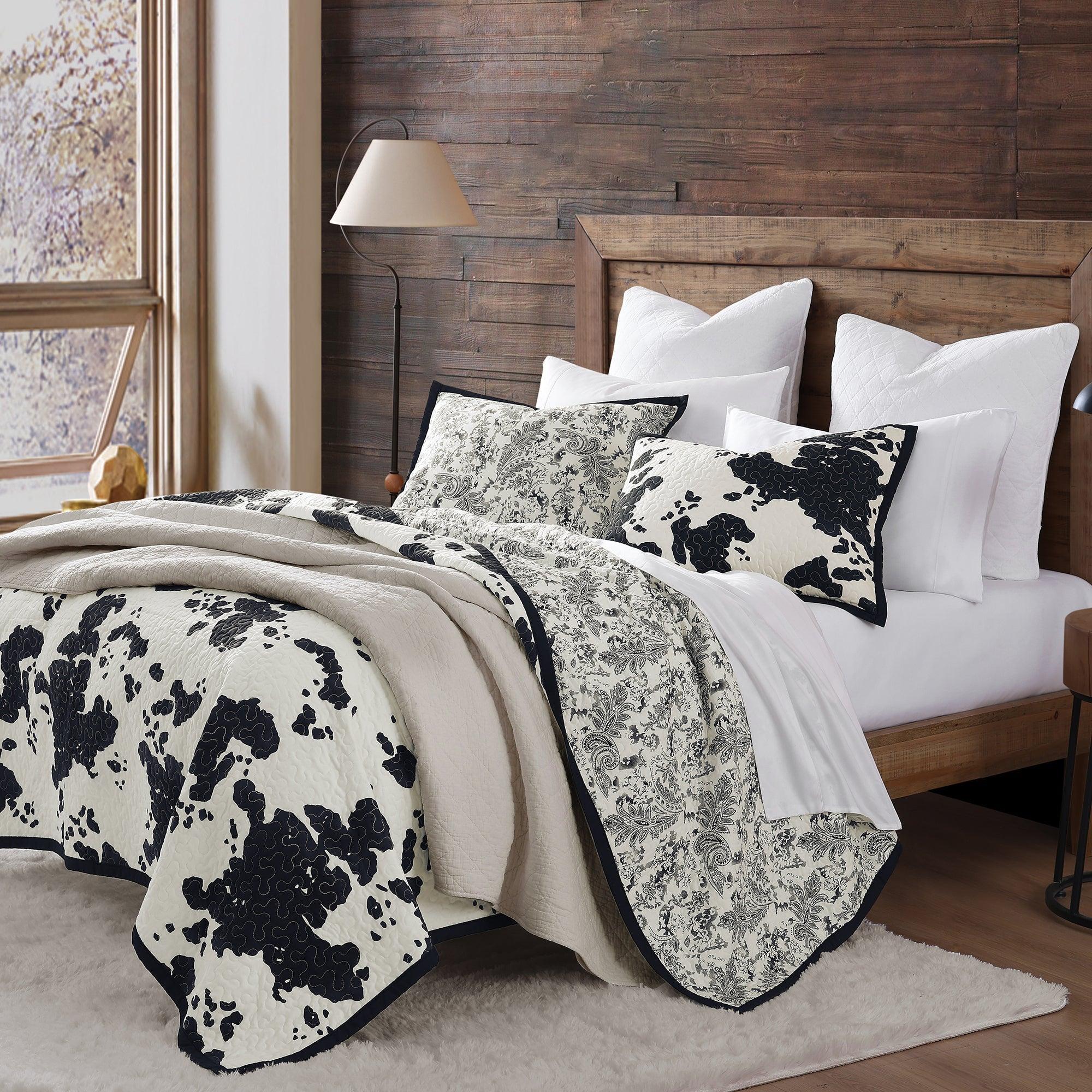 Cowhide Print Reversible Quilt Set Black/White - Western Bedding - Your Western Decor