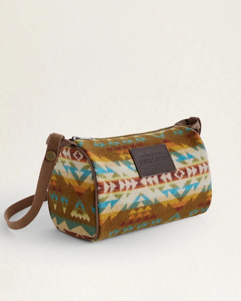 Solstice Canyon Travel Kit - Wool - Pendleton USA - Zipper closure - Your Western Decor