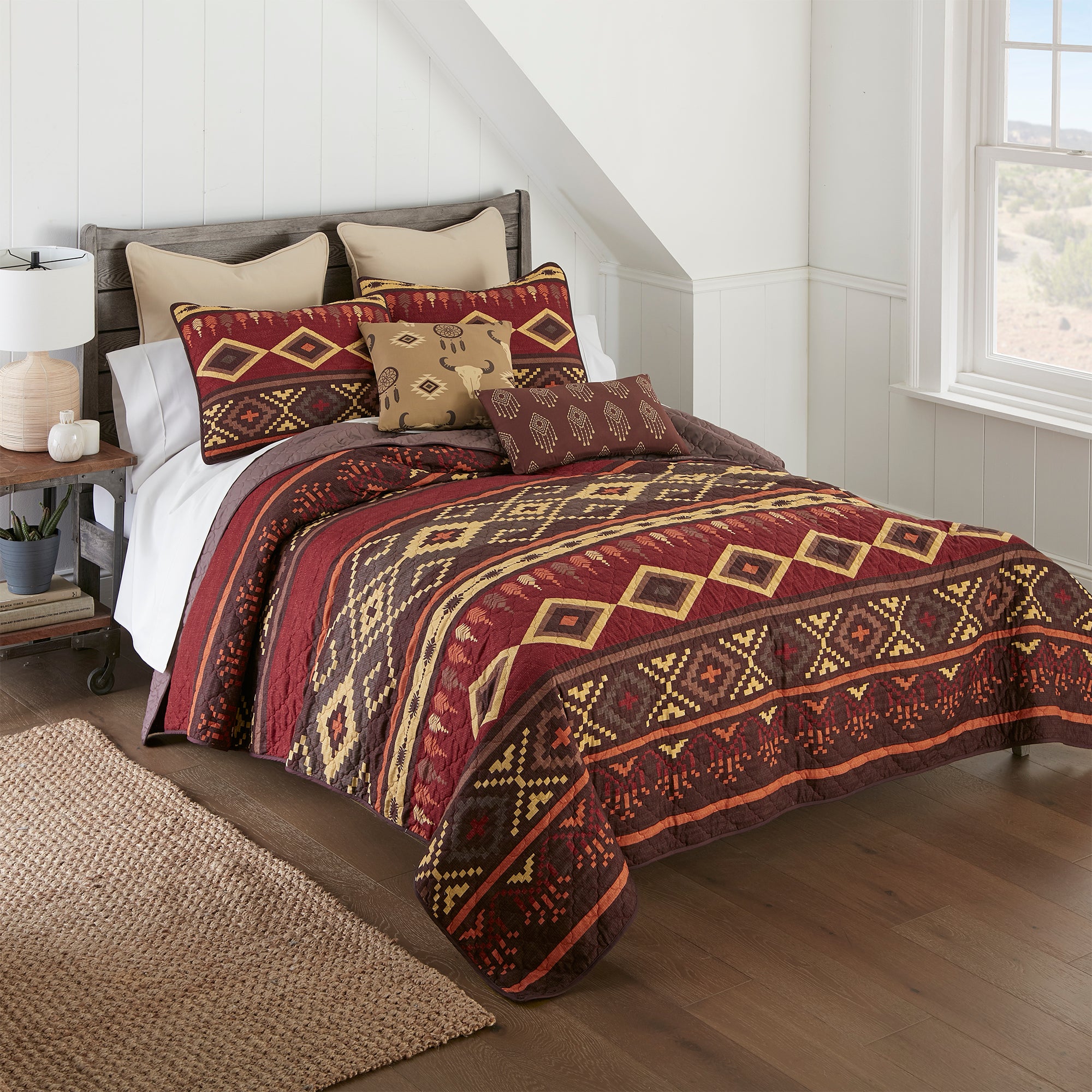 Western Tapestry Quilt Set - 3 Piece Set - Geometric Design - Your Western decor