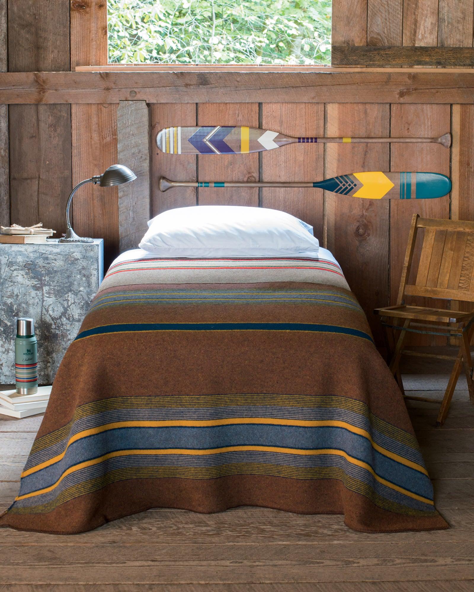 Yakima Camp Blankets High Ridge - Your Western Decor