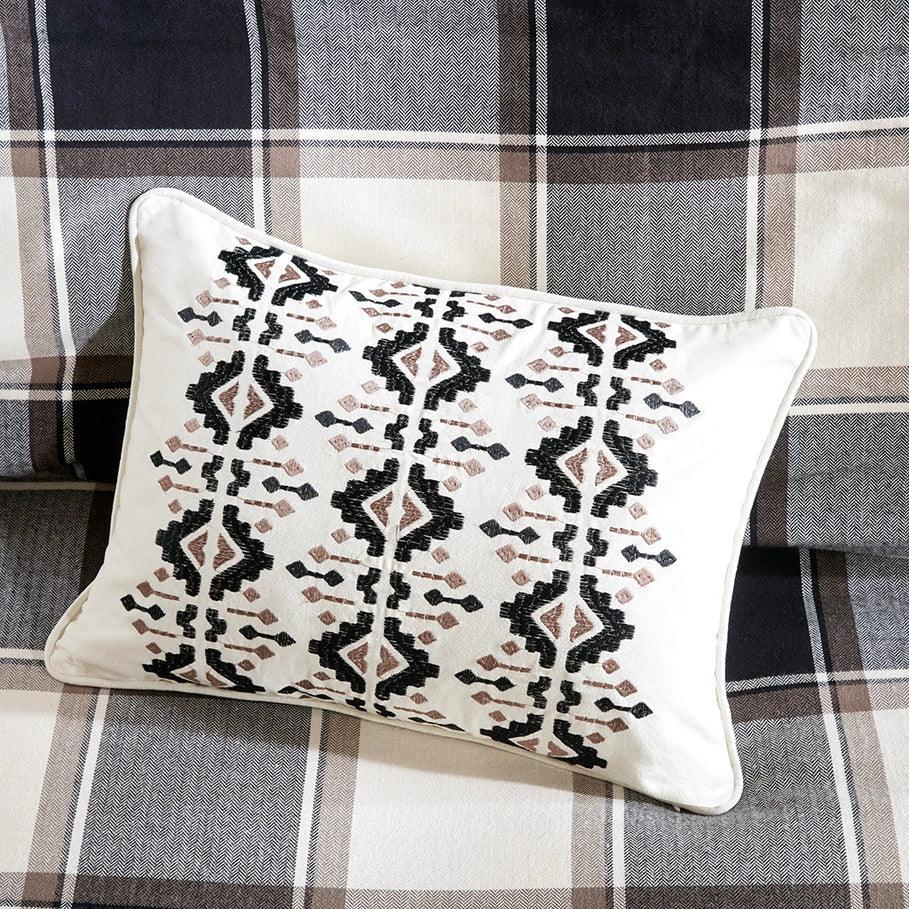 White embroidered accent pillow - Your Western Decor