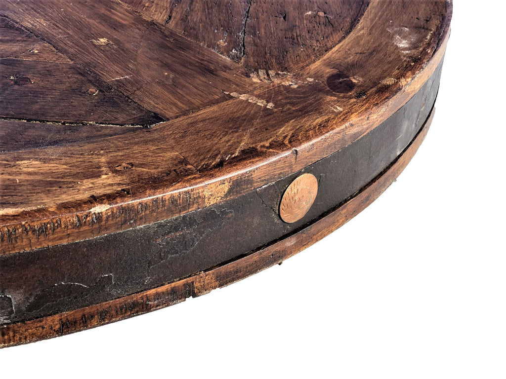 Chihuahua Pine Rustic Round Table Detail - Your Western Decor