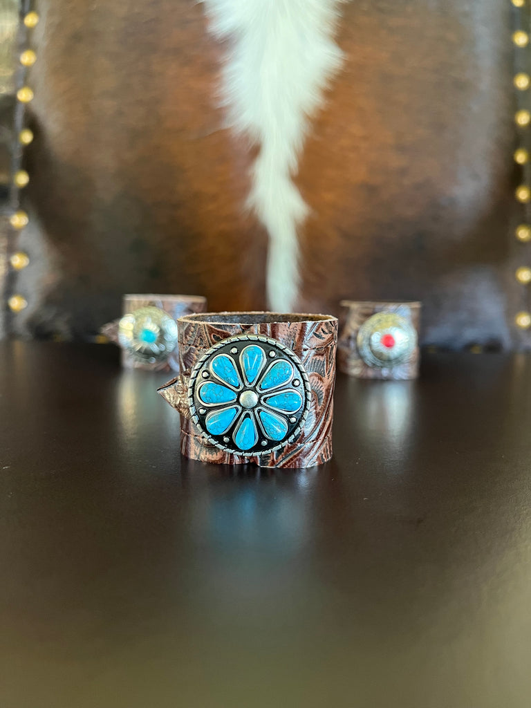 Dallas Tooled Leather Napkin Ring with Turquoise and Silver Concho handmade by Your Western Decor