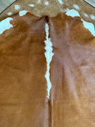 Hereford Cowhide Rug Spine Detail - Your Western Decor