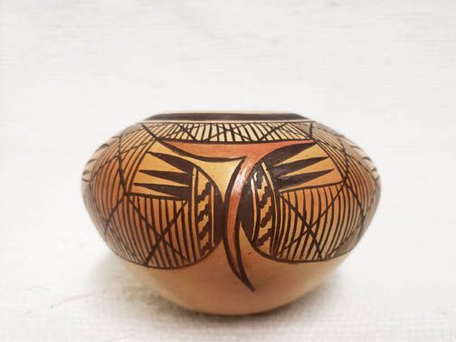 Hopi Handmade Batwing Pot made in Arizona USA - Your Western Decor