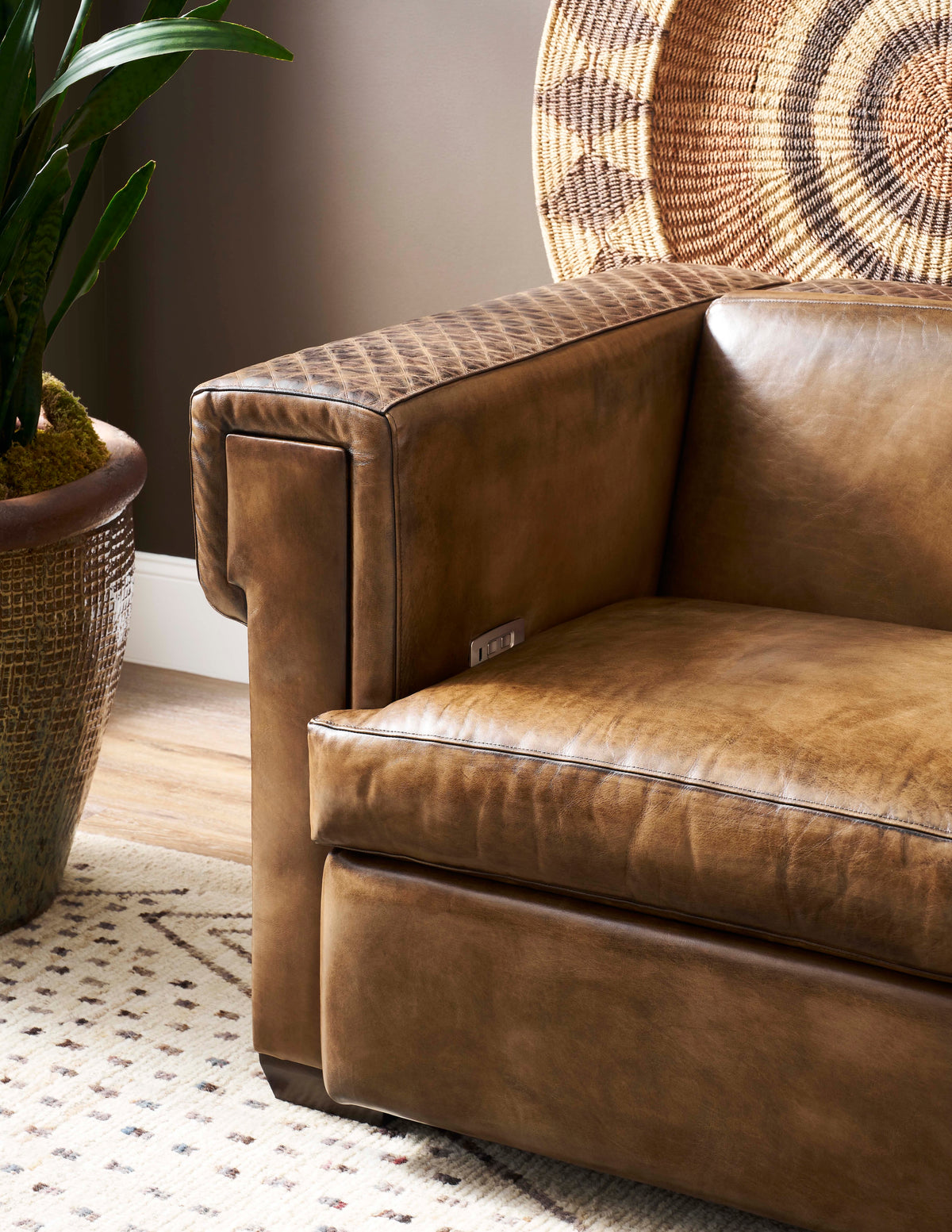 Leather Sofa's | Western & Rustic Couches | Your Western Decor