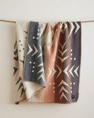 Pendleton Agate Beach Throw Blanket made in Pendleton, Oregon - Your Western Decor