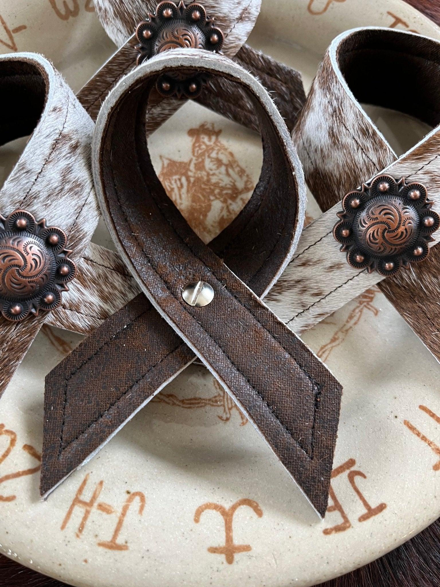 Peppered Brown White Cowhide Concho Napkin Rings - Your Western Decor