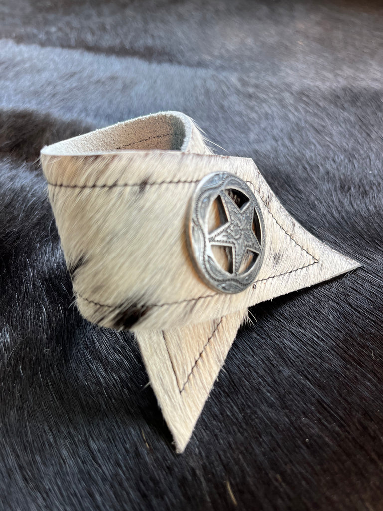 Handmade custom cowhide and concho western napkin ring handmade by Randee McKague, Your Western Decor, Pilot Rock, Oregon