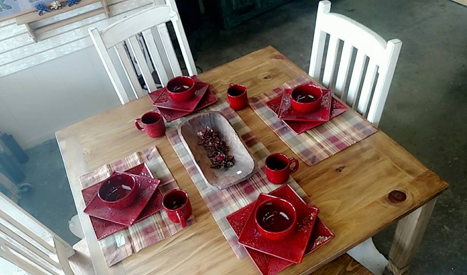 Red Savannah  Dinnerware table setting - Your Western Decor