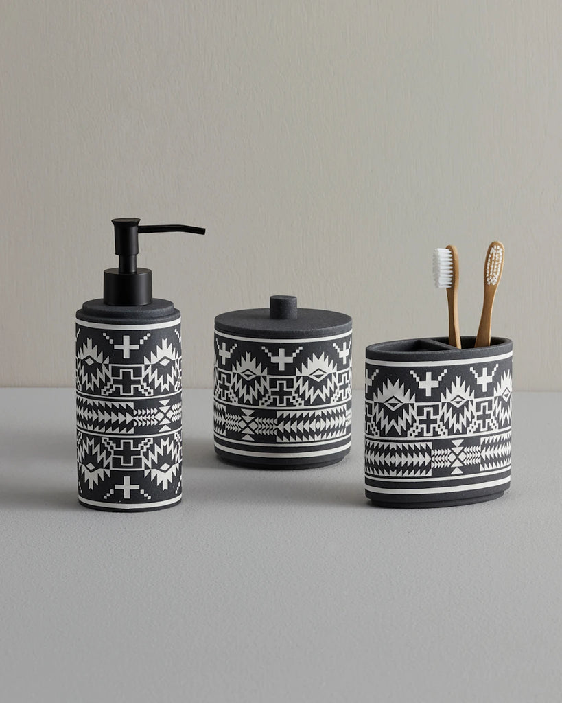 Pendleton Spider Rock Bath Set in charcoal and white - Your Western Decor