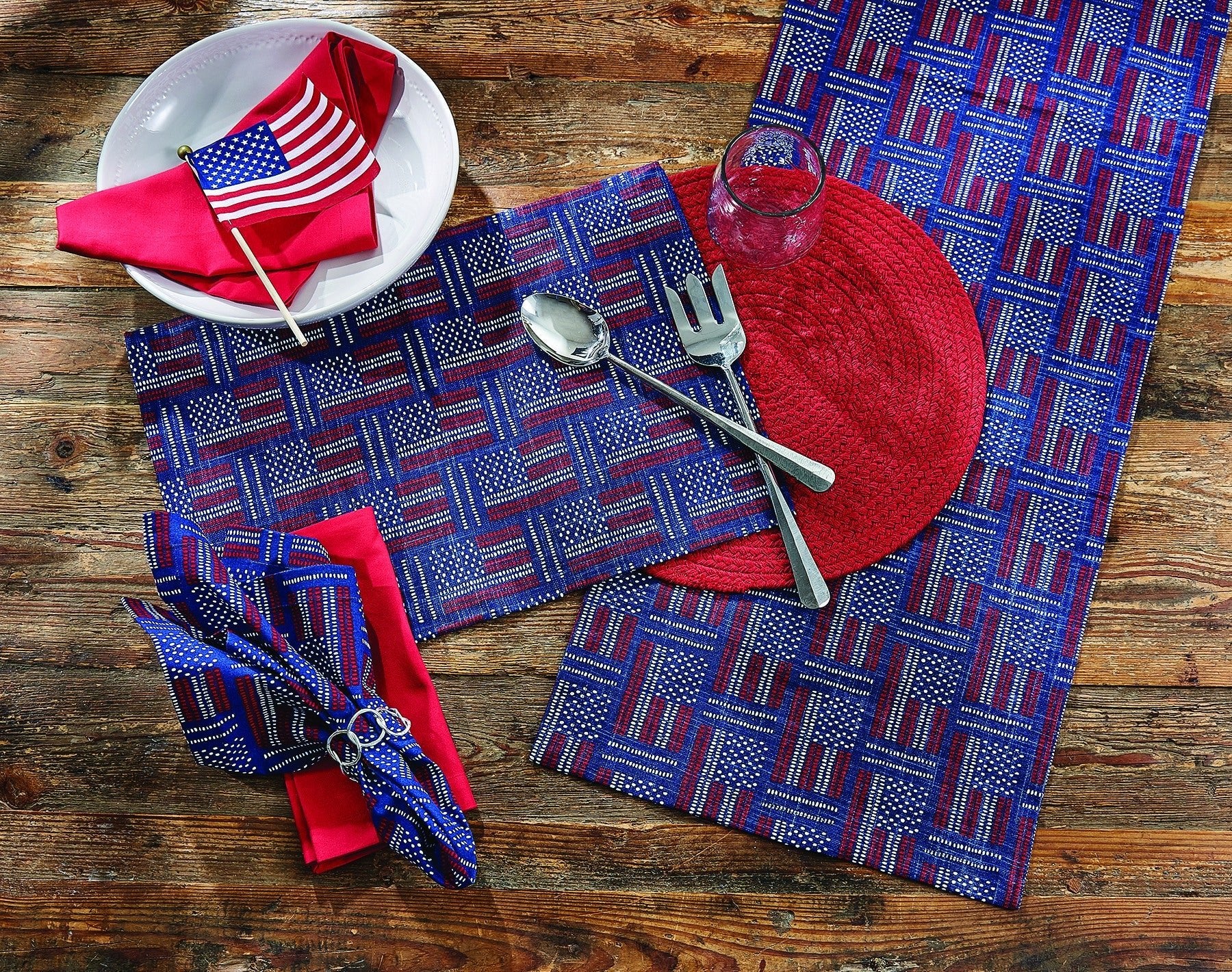 July 4th Party Table Linens - Your Western Decor