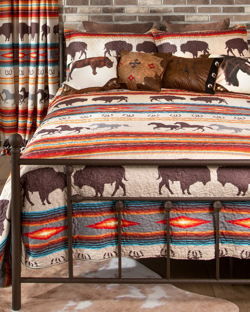 Western Frontier Quilt Set with Buffalo and Horses - Your Western Decor