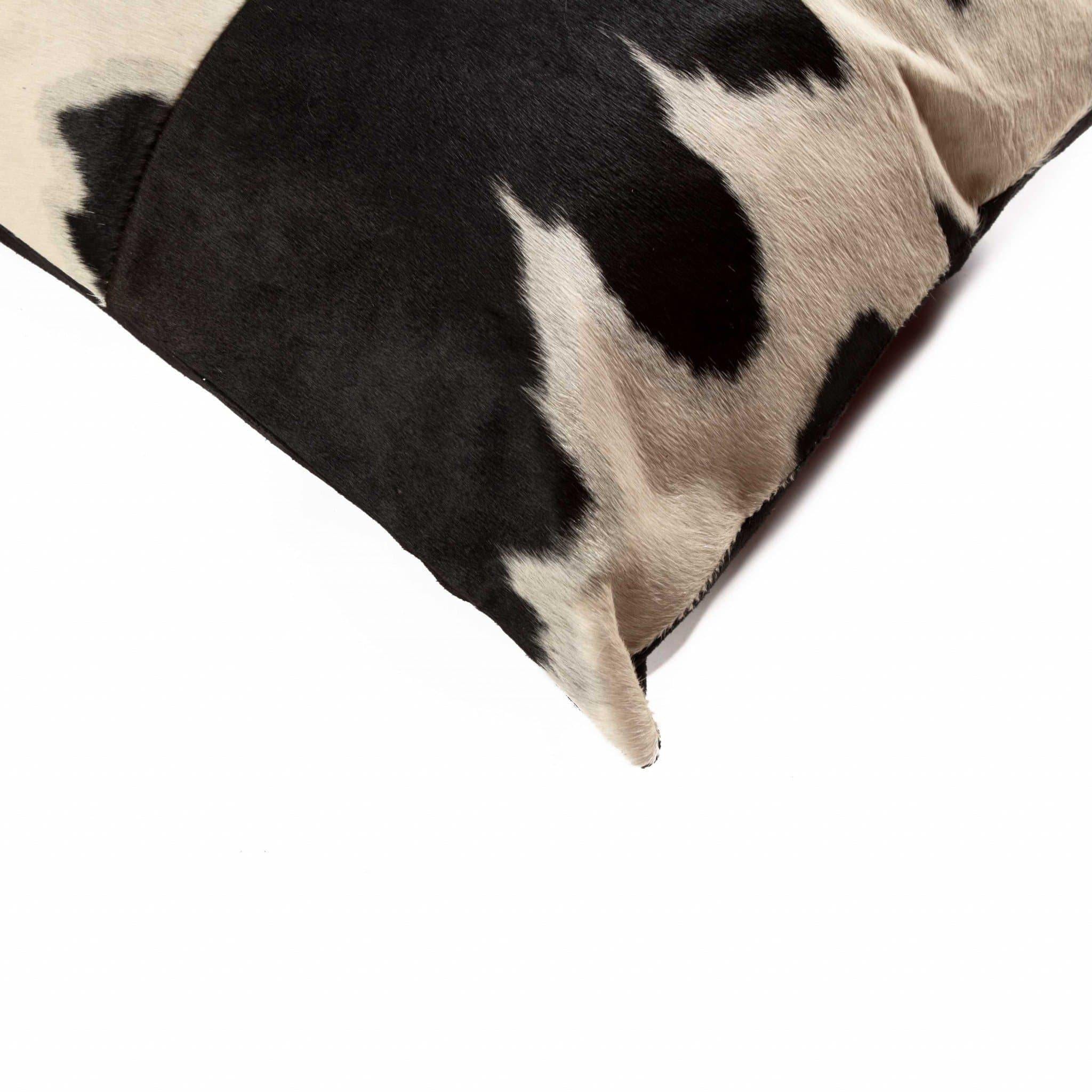 18" x 18" x 5" Black And White Quattro - Pillow - Your Western Decor