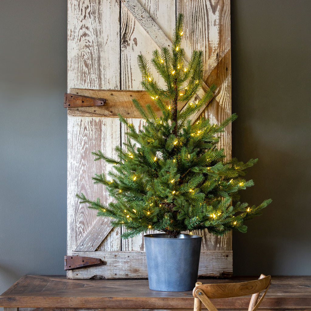 Lighted Porch Fir Tree | Your Western Decorating